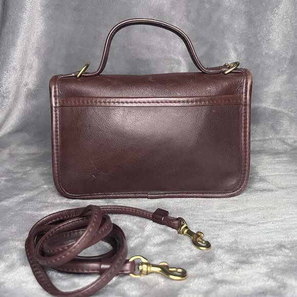 Coach Casino Bag 9924 Mahogany Leather Crossbody- Vintage - Picture 2 of 6